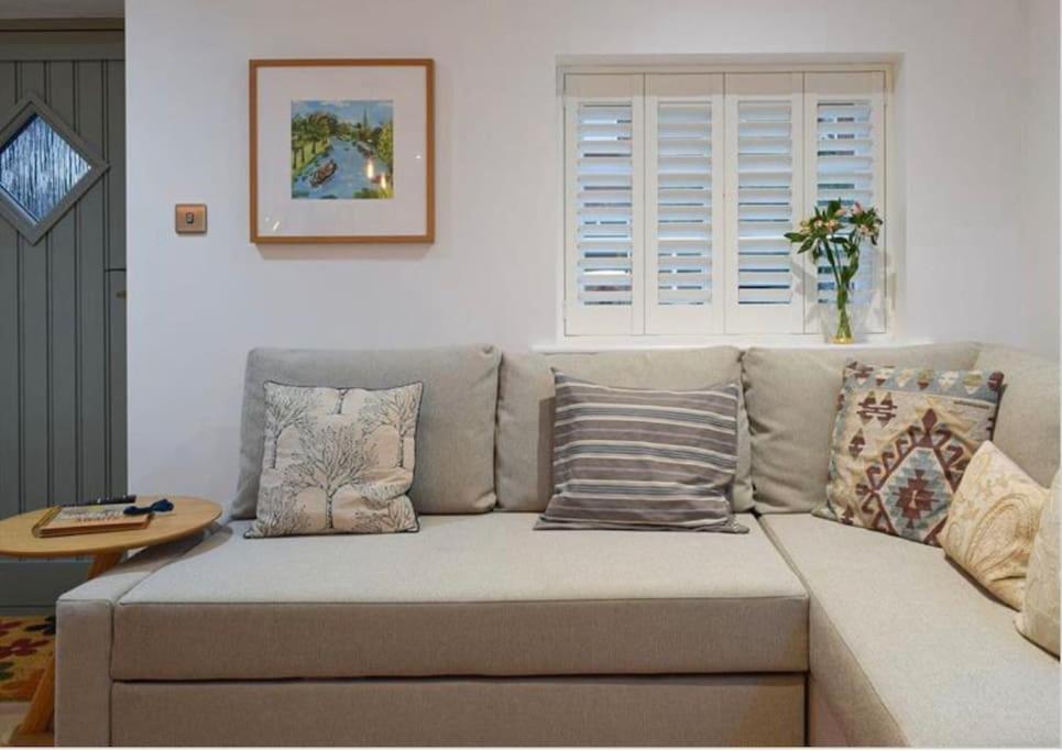 The Snug Entire Home Sleeps 2, Stratford Upon Avon Shottery Exterior photo
